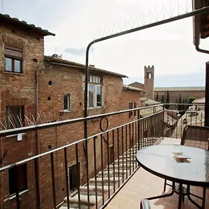 In Centro - Diffuso Bed & Breakfast Siena